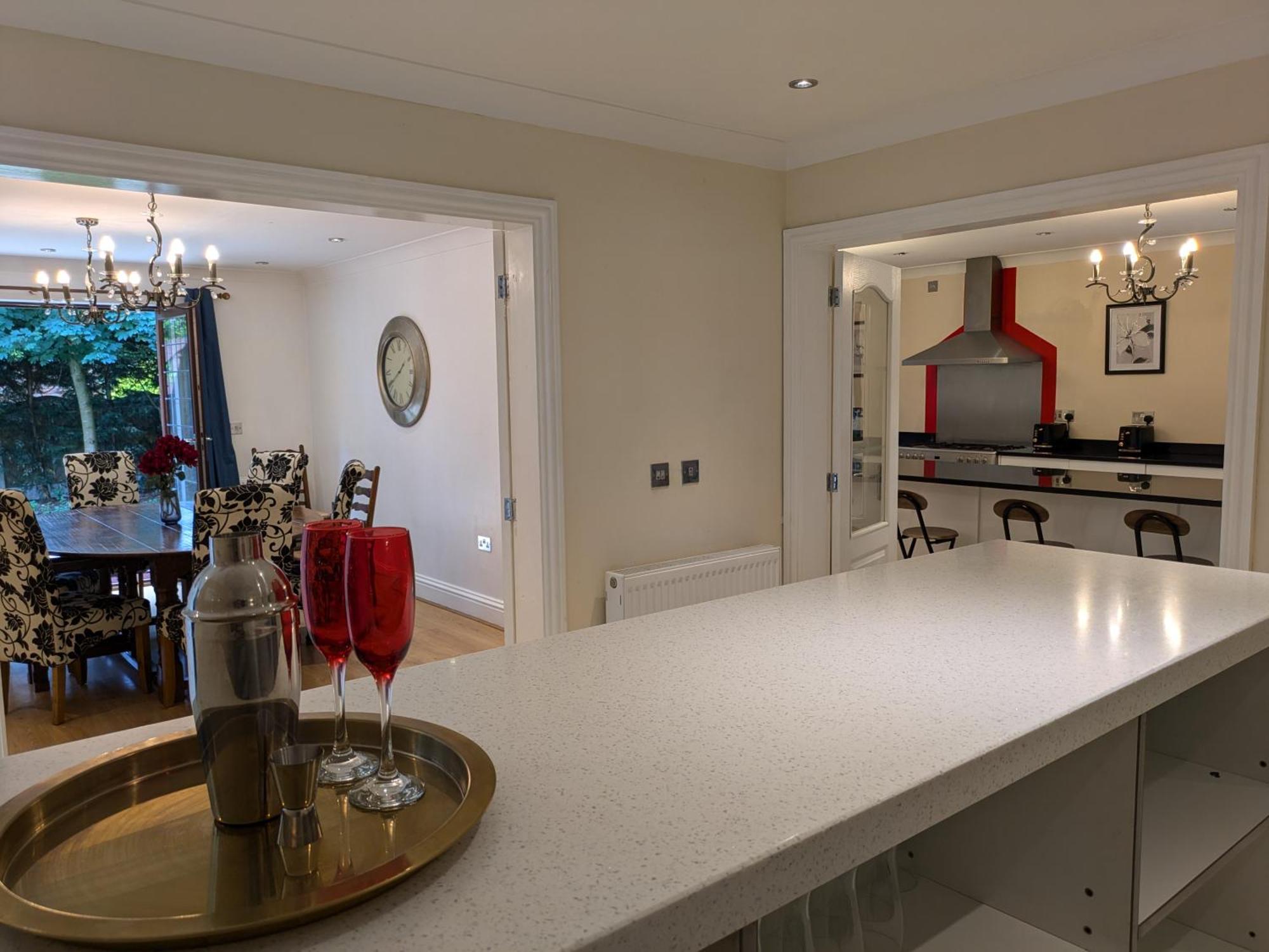 Spacious Home For Large Families And Contractors Wolverhampton Exterior photo